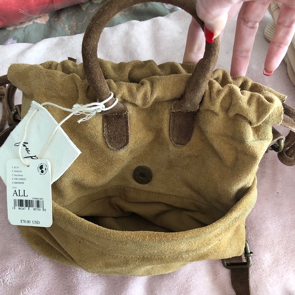Free People! Scout Slouchy Crossbody Bag In Brown/Tan NWT! - Picture 10 of 16